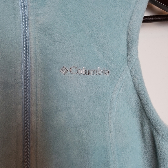 NWOT Columbia Fleece Lagoon Full Zip Vest
Blue - Picture 3 of 7